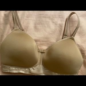 34DD Chantelle